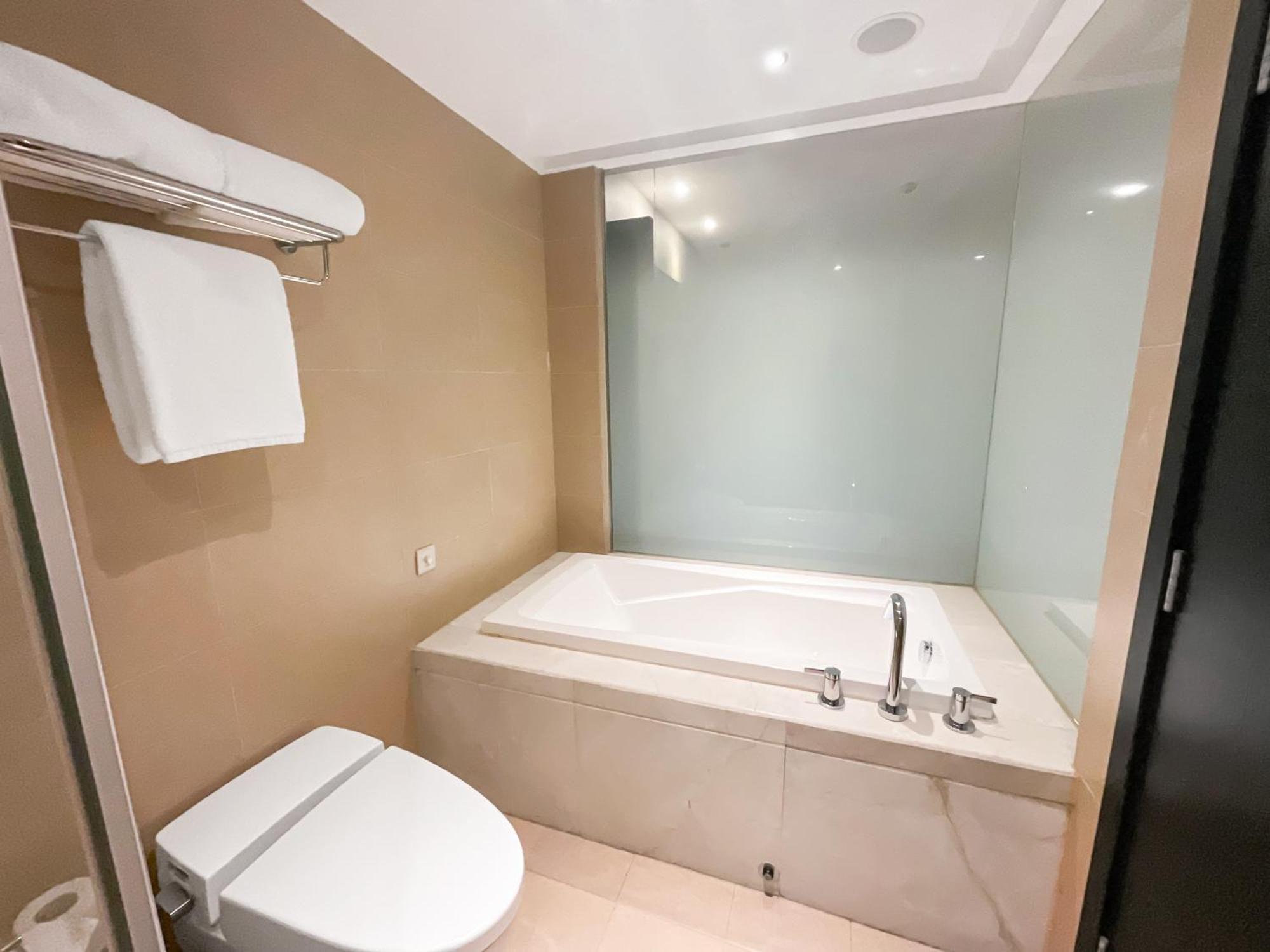 Crystal Orange International Tourism Chuansha Hotel