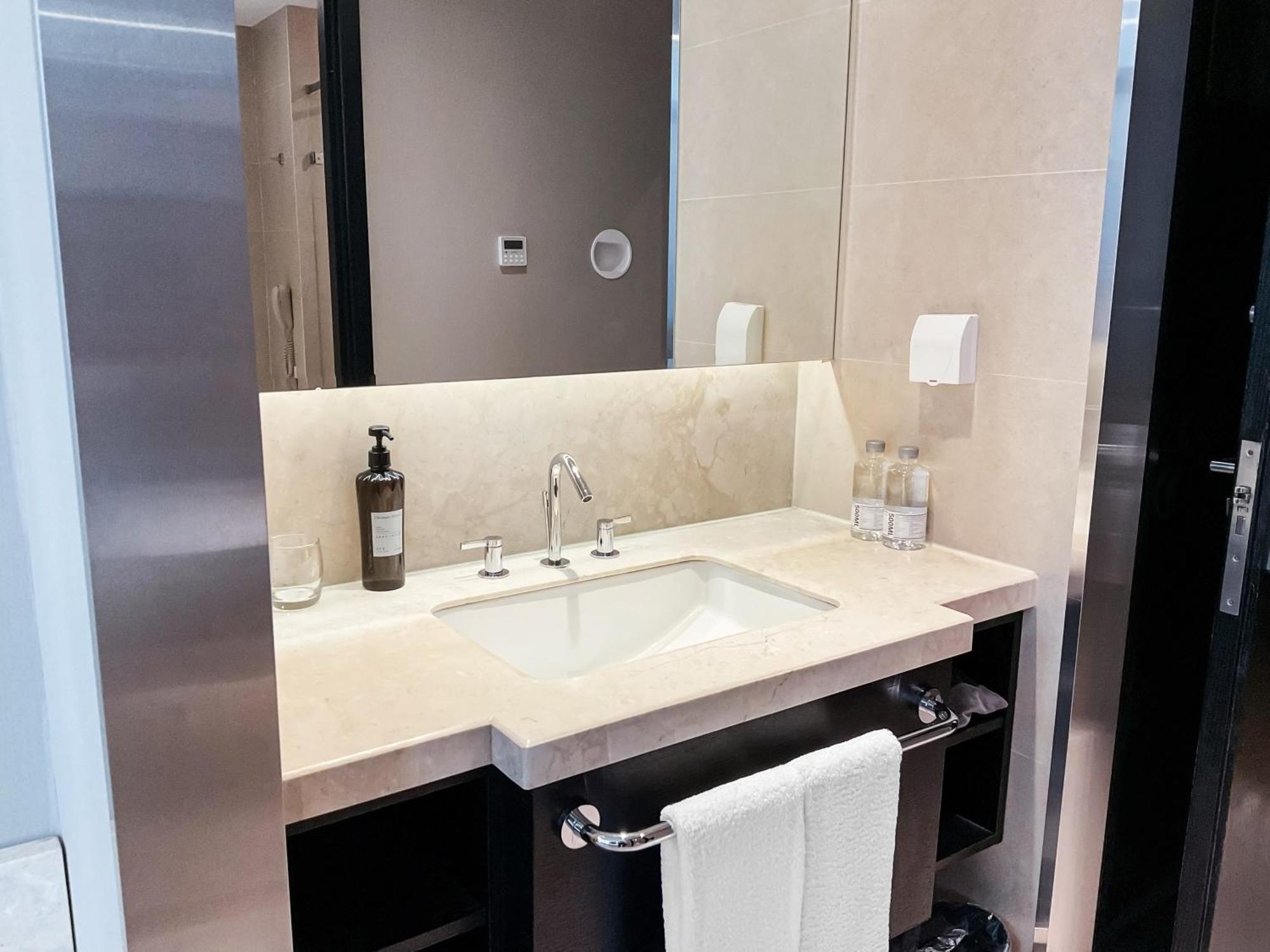Crystal Orange International Tourism Chuansha 4*